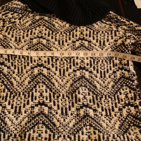 Abercrombie & Fitch Soft Cowl Neck Sweater - Picture 7 of 7